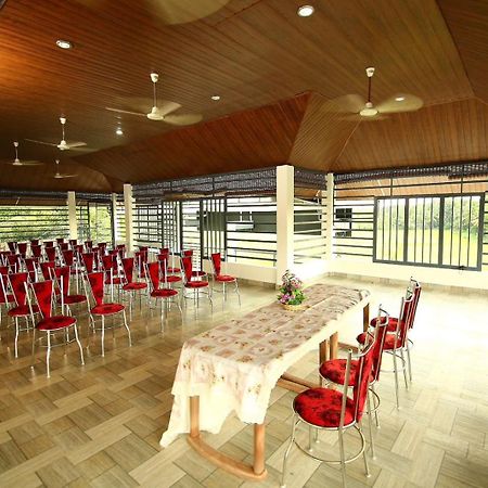 Captains Cabin Backwater Resort Alappuzha Exterior photo