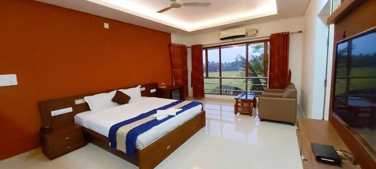 Captains Cabin Backwater Resort Alappuzha Exterior photo
