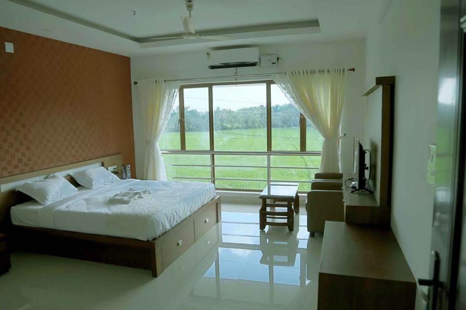 Captains Cabin Backwater Resort Alappuzha Exterior photo